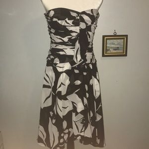 White House Black Market dress with  layers B2